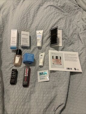 ✨2 for $10✨Skincare & Beauty deluxe Sample Lot - Mixed Brands